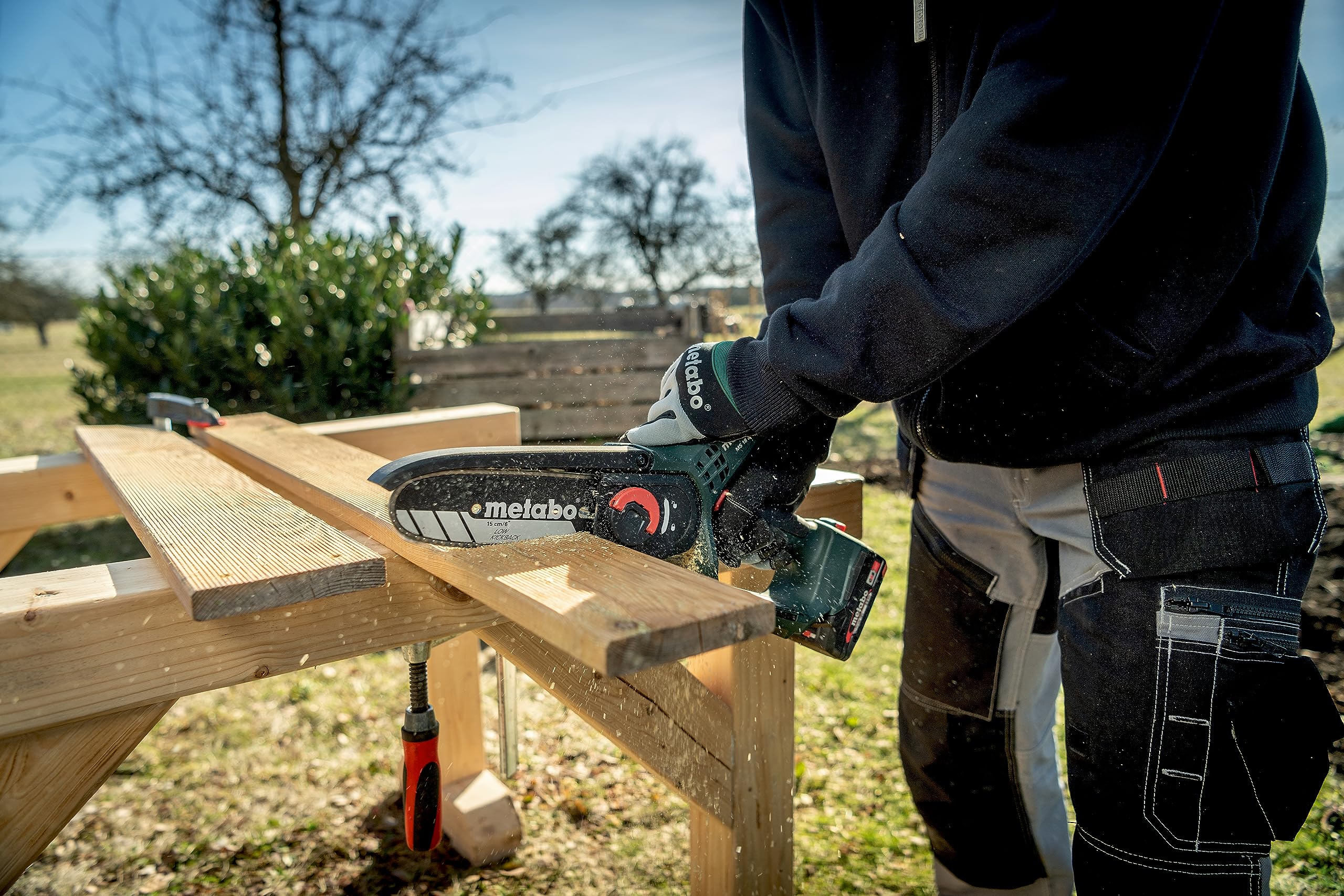 Metabo Akku Gehölzsäge (Holzsäge ohne Akku, kleine Kettensäge 15 cm, ohne metaBox, Gartensäge) 600856850