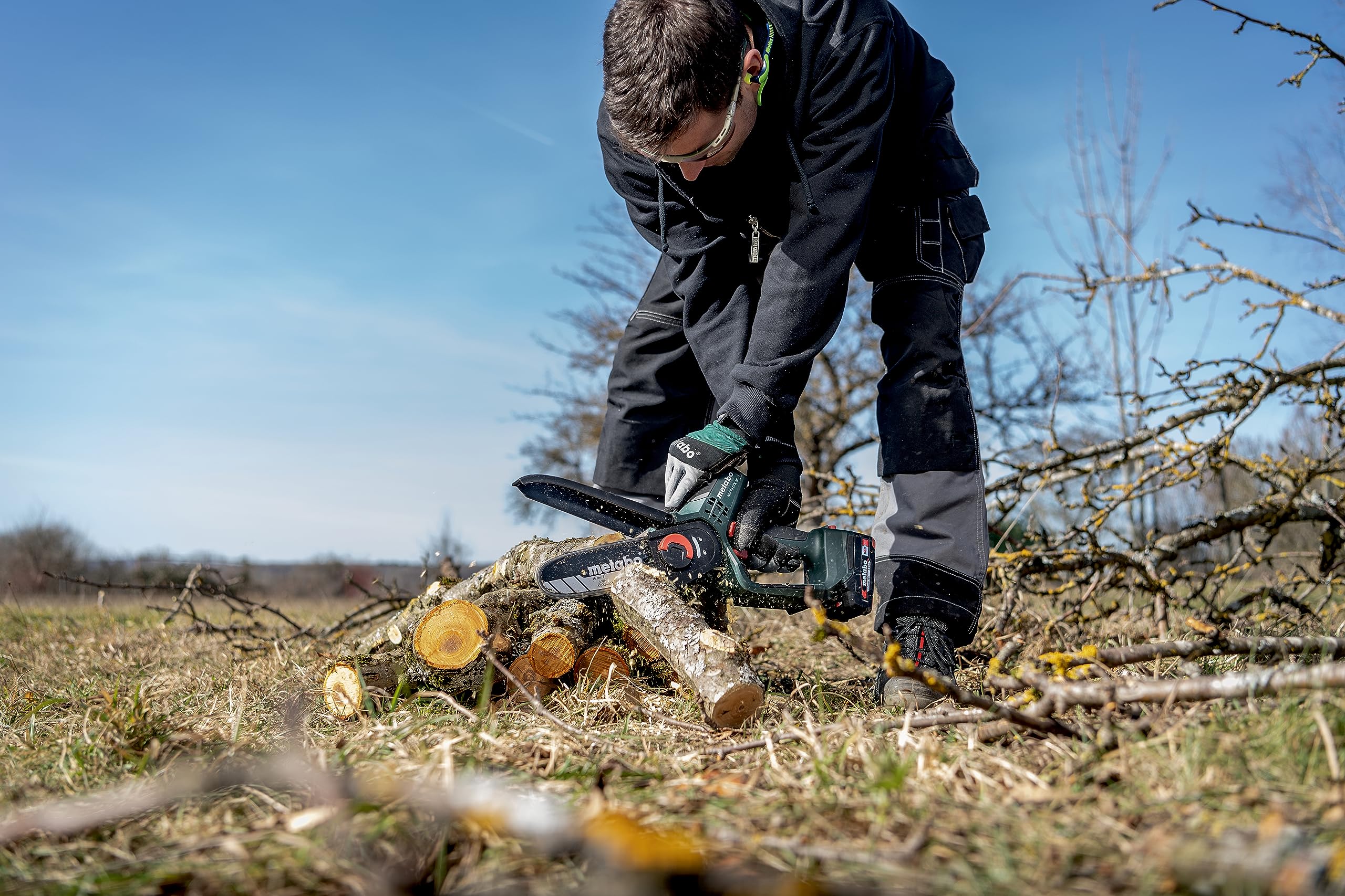 Metabo Akku Gehölzsäge (Holzsäge ohne Akku, kleine Kettensäge 15 cm, ohne metaBox, Gartensäge) 600856850