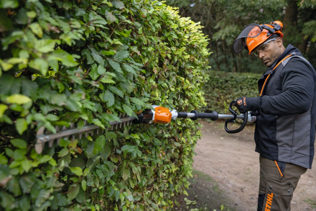 Stihl HLA 66 Akku-Heckenschneider, ohne Akku und ohne Ladegerät